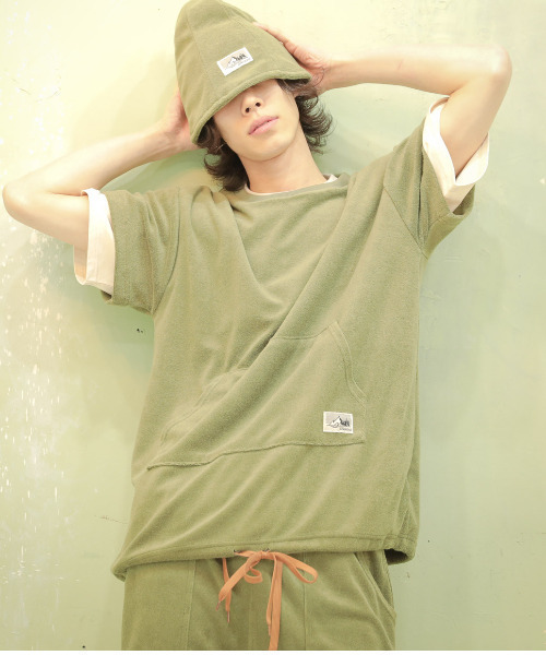 MASSIVE STORE(マッシブストア)の「【sownoas/サウノアーズ】パイルTSH(Tシャツ/カットソー・レディース・カーキ/ネイビー/ベージュ/キャメル/グレー・M/L)」の20枚目の写真