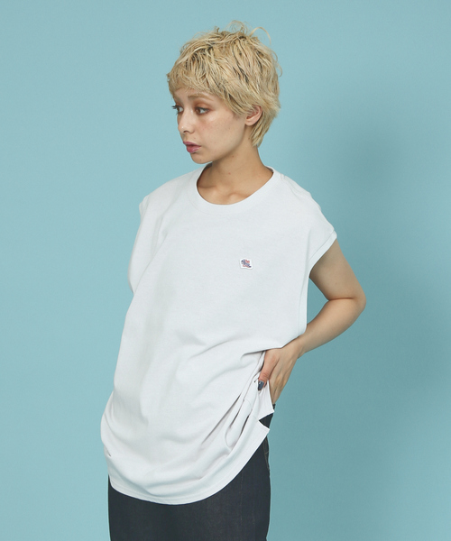 JEMORGAN(ジェーイーモーガン)の「【JEMORGAN/ジェーイーモーガン】ワッペン付きビックサイズノースリーブ(Tシャツ/カットソー・メンズ・ブラック/ホワイト/ライトグレー/ピンク/ネイビー/ベージュ/グリーン・LL/M/L)」の3枚目の写真