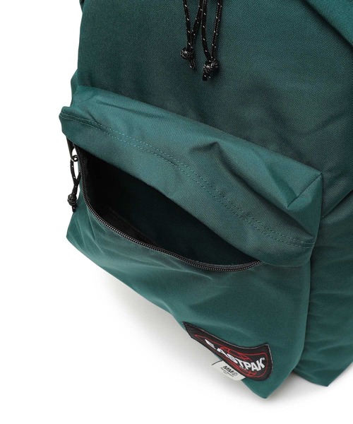 EASTPAK（イーストパック ）の「MM6 Maison Margiela(エムエムシックス メゾンマルジェラ) EASTPAKxMM6 DRIPPING PAK’R BACKPACK（バックパック/リュック・レディース・グリーン・F）」の6枚目の写真