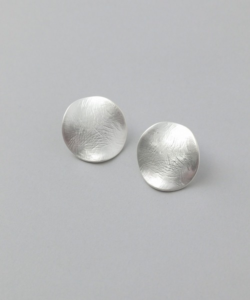 A part by(アパートバイ)の「コインプレートイヤリング(イヤリング・レディース・シルバー/ゴールド・FREE)」の5枚目の写真