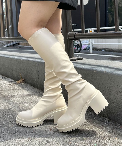 INGNI（イング）の「プラットフォームストレッチロングブーツ