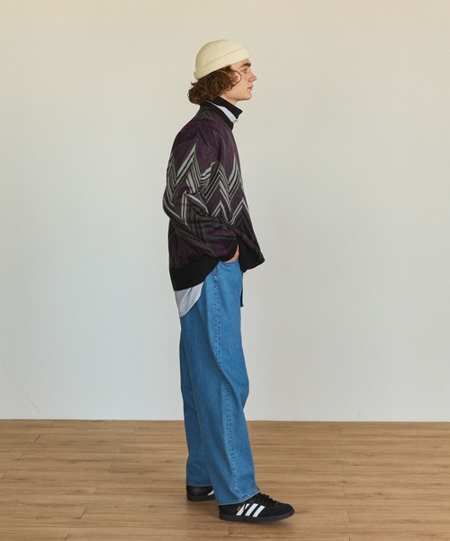 EMMA CLOTHES(エマクローズ)の「ジャガードランダムクラシックヘリンボーンクルーネックニット EMMA CLOTHES(ニット/セーター・メンズ・グレー系/グリーン系/アイボリー系/ブラック系・L/M)」の22枚目の写真