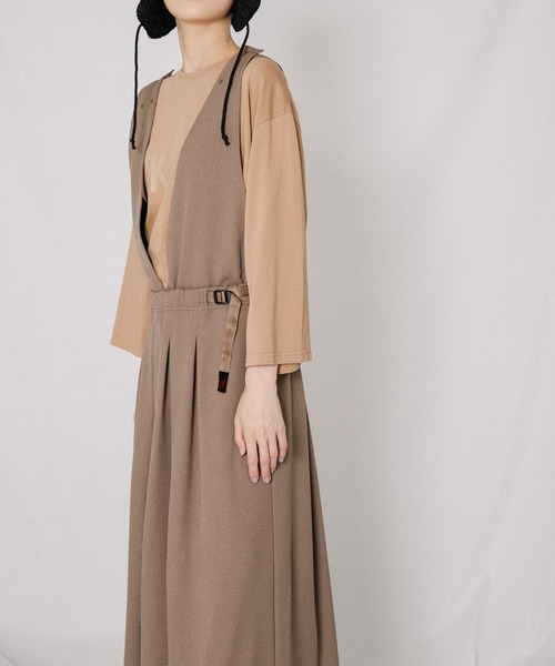 Gramicci(グラミチ)の「『イージーケア』『別注』GRAMICCI アクティブジャンパースカート(サロペット/オーバーオール・レディース・ブラウン/ブラック・ONE SIZE)」の20枚目の写真