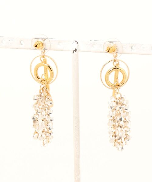 tone（トーン）の「【BTiC_N】クリアチェコビーズタッセルピアス(MA)（ピアス（両耳用）・レディース・ゴールド系その他・FREE）」の7枚目の写真