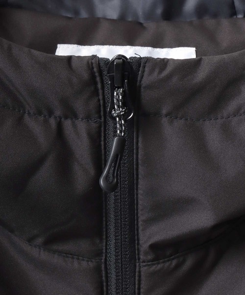 CONVERSE（コンバース）の「CONVERSE/コンバース FUNCTION FIBER DOWN JACKET/撥水 防風 静電気軽減 保温 中綿 ファイバーダウンジャケット/アウター レディース メンズ（ダウンジャケット/コート・メンズ・ベージュ/ライトグレー/ブラック/カーキ・L/LL/M）」の11枚目の写真