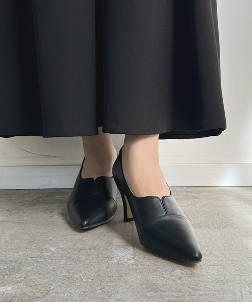 Futier land（フューティアランド）の「ダッシュできる切替ポインテッドトゥパンプス（パンプス・レディース・ブラック/アイボリー・36/37/38/40/39）」の4枚目の写真