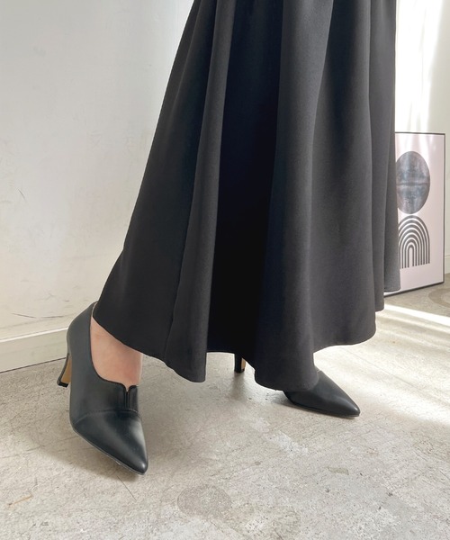 Futier land（フューティアランド）の「ダッシュできる切替ポインテッドトゥパンプス（パンプス・レディース・ブラック/アイボリー・36/37/38/40/39）」の7枚目の写真