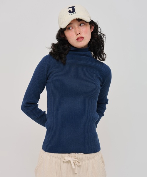 TINA：JOJUN（ティーナジョジュン）の「ロゴ付き ボアキャップ TINA