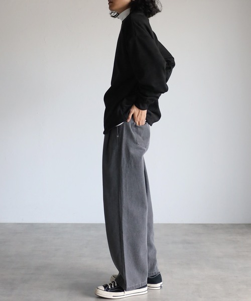 CREARE -LINO-（クレアーレリノ）の「スウェードポンチ  ルーズ プルオーバー<ユニセックス>（スウェット・メンズ・ブラック/グレイッシュベージュ/チャコールグレー・L/M）」の4枚目の写真