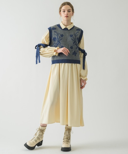 idem（イデム）の「flower jacquard 2way vest/花柄ジャガードベスト（ベスト・レディース・グレー/アイボリー・FREE）」の13枚目の写真
