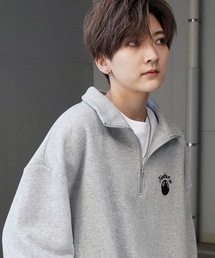 ワンポイント刺繍ロゴ おじ刺繍 / デイリーウォーキング ビッグシルエット 裏起毛プルオーバーハーフジップスウェット カットソー ユニセックス【ILL'S】