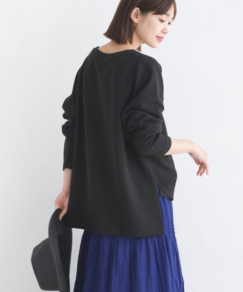 OMNES（オムネス）の「リップルダブルフェイス長袖Tシャツ（Tシャツ/カットソー・レディース・ホワイト/ブラック/グレー/ベージュ/モカ/ブルー/ピンク・FREE）」の2枚目の写真