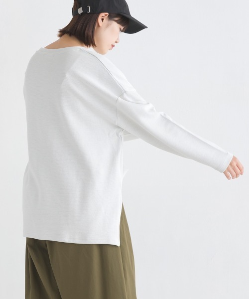 OMNES（オムネス）の「リップルダブルフェイス長袖Tシャツ（Tシャツ/カットソー・レディース・ホワイト/ブラック/グレー/ベージュ/モカ/ブルー/ピンク・FREE）」の14枚目の写真