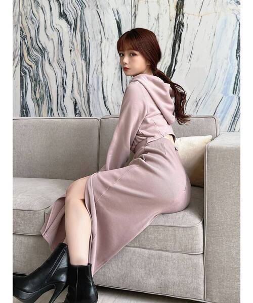 RESEXXY（リゼクシー）の「バックオープンフーディワンピース（ワンピース・レディース・ホワイト/ピンク/ブラック・FREE）」の11枚目の写真