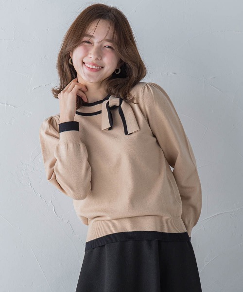 QUEENS COURT（クイーンズコート）の「配色リボンニット（ニット/セーター・レディース・ホワイト/ブラック/ピンク/ベージュ・M）」の3枚目の写真