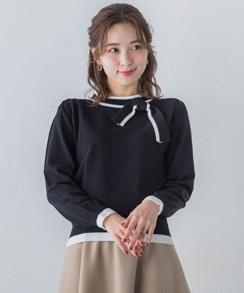 QUEENS COURT（クイーンズコート）の「配色リボンニット（ニット/セーター・レディース・ホワイト/ブラック/ピンク/ベージュ・M）」の2枚目の写真