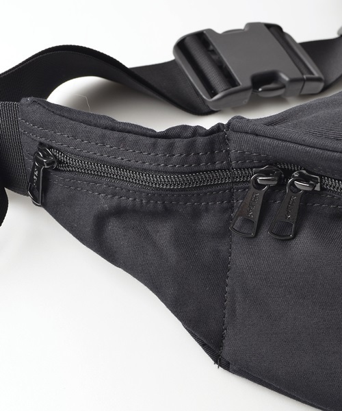 KELTY（ケルティ）の「KELTY×SHIPS GENERAL SUPPLY: 別注 コットン ミニファニーパック■（ショルダーバッグ・メンズ・ブラック/ネイビー・ONESIZE）」の9枚目の写真