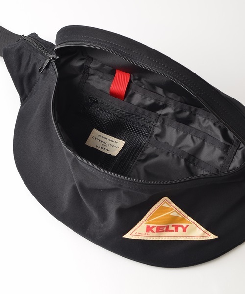 KELTY（ケルティ）の「KELTY×SHIPS GENERAL SUPPLY: 別注 コットン ミニファニーパック■（ショルダーバッグ・メンズ・ブラック/ネイビー・ONESIZE）」の3枚目の写真