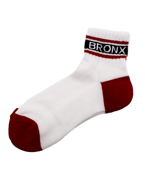 WEGO(ウィゴー)の「WEGO/BRONXロゴラインソックス(ソックス/靴下・メンズ・レッド/ブラック/ネイビー・FREE)」の3枚目の写真