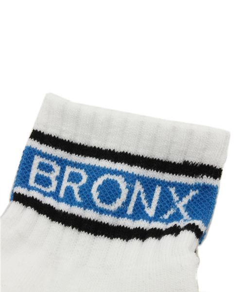 WEGO(ウィゴー)の「WEGO/BRONXロゴラインソックス(ソックス/靴下・メンズ・レッド/ブラック/ネイビー・FREE)」の4枚目の写真