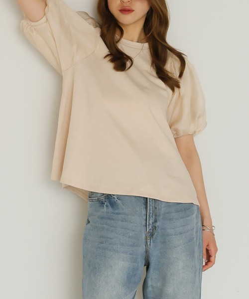 Ulysses(ユリシス)の「オーガンジーパフスリーブ半袖トップス(Tシャツ/カットソー・レディース・オフホワイト/ベージュ/ブラック・F)」の4枚目の写真