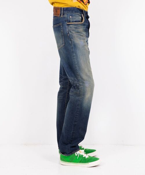 HYSTERIC GLAMOUR（ヒステリックグラマー）の「RCR加工 50’S XXデニムストレートパンツ（デニムパンツ・メンズ・ライトインディゴブルー・32inch/30inch/28inch/34inch/31inch/29inch）」の6枚目の写真