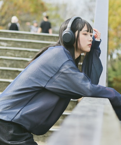 flaner（フラネ）の「Loose mesh pullover / ルーズメッシュプルオーバー（Tシャツ/カットソー・レディース・ネイビー/グレイッシュベージュ・LARGE/MEDIUM）」の18枚目の写真