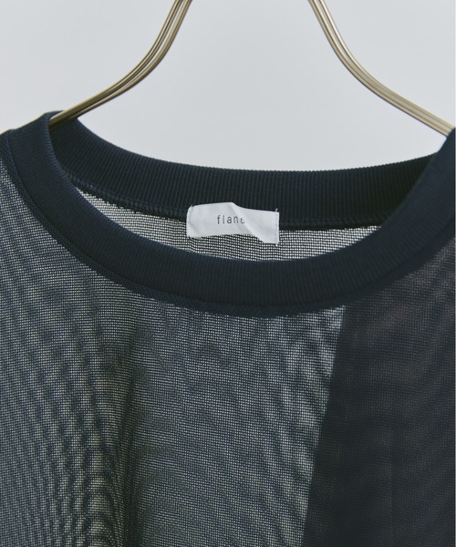 flaner（フラネ）の「Loose mesh pullover / ルーズメッシュプルオーバー（Tシャツ/カットソー・レディース・ネイビー/グレイッシュベージュ・LARGE/MEDIUM）」の11枚目の写真