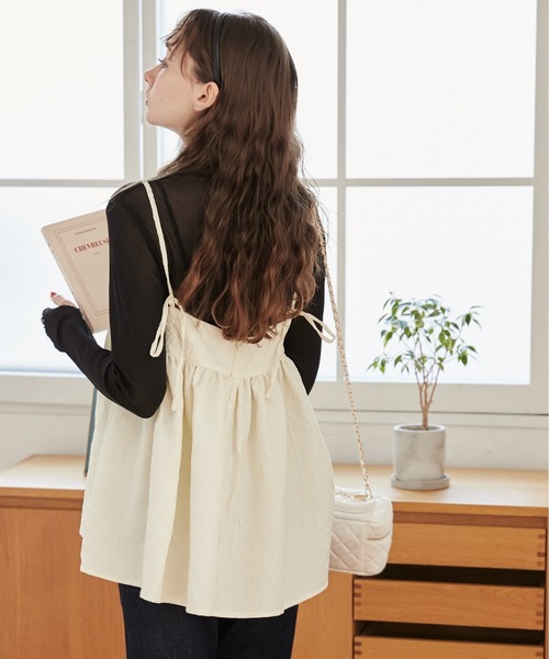 ANGIE（アンジー）の「ワッシャージャガードキャミソール（キャミソール・レディース・ベージュ/アイボリー/ブラック・FREE）」の18枚目の写真