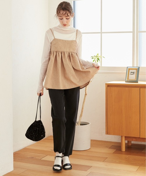 ANGIE（アンジー）の「ワッシャージャガードキャミソール（キャミソール・レディース・ベージュ/アイボリー/ブラック・FREE）」の6枚目の写真