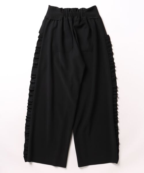 Three Four Time（ｽﾘｰﾌｫｰﾀｲﾑ）の「サイドフリルコクーンパンツ（その他パンツ・レディース・ブラック・FREE）」の15枚目の写真
