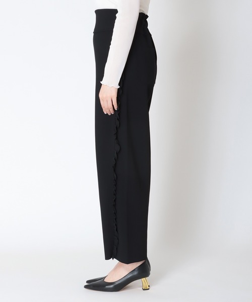 Three Four Time（ｽﾘｰﾌｫｰﾀｲﾑ）の「サイドフリルコクーンパンツ（その他パンツ・レディース・ブラック・FREE）」の8枚目の写真