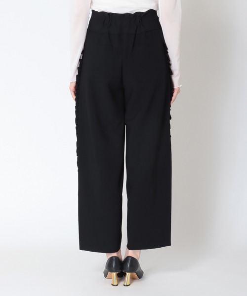 Three Four Time（ｽﾘｰﾌｫｰﾀｲﾑ）の「サイドフリルコクーンパンツ（その他パンツ・レディース・ブラック・FREE）」の9枚目の写真