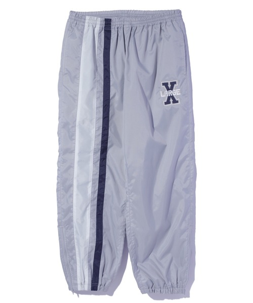 XLARGE(エクストララージ)の「TWO LINE TRACK PANTS(その他パンツ・メンズ・ブラック/グレー/ネイビー・S/M/L/XL)」の18枚目の写真