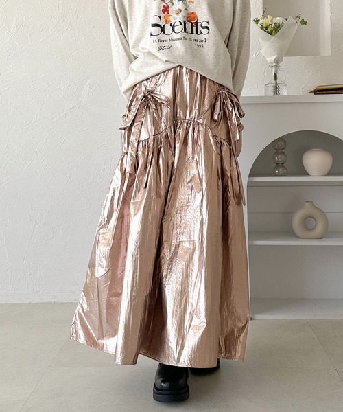 apres jour clair(アプレジュールクレア)の「【apres jour clair】アソートサイドリボンスカート【ZOZOTOWN限定アイテム】(スカート・レディース・シルバー/チャコールグレー/アイボリー/ゴールド・X-LARGE/フリー)」の1枚目の写真