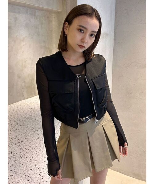 EMODA(エモダ)の「アウトポケットショートベスト(ベスト・レディース・アイボリー/ブラック/グレー・FREE)」の3枚目の写真