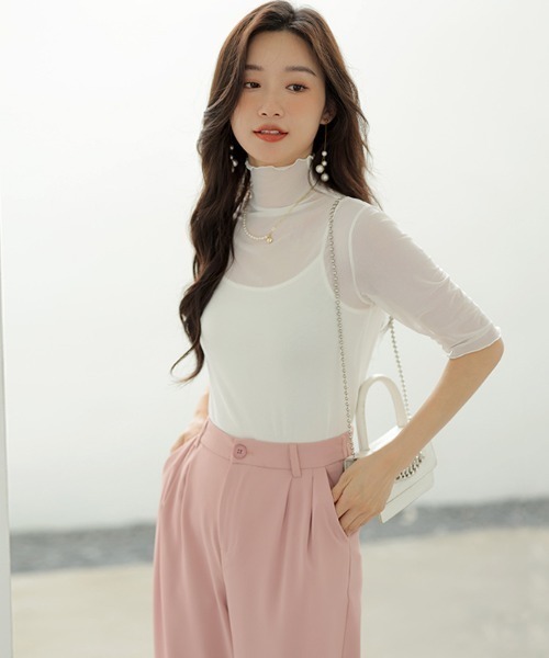 COCOMOMO(ココモモ)の「ハイネックシアートップス メローフリル 五分袖 シアートップス ハイネック 半袖 シアー レイヤードインナー(Tシャツ/カットソー・レディース・ブラック/ベージュ/パープル/ホワイト/ピンク/グリーン/ダークブルー・FREE)」の10枚目の写真