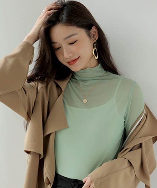 COCOMOMO(ココモモ)の「ハイネックシアートップス メローフリル 五分袖 シアートップス ハイネック 半袖 シアー レイヤードインナー(Tシャツ/カットソー・レディース・ブラック/ベージュ/パープル/ホワイト/ピンク/グリーン/ダークブルー・FREE)」の17枚目の写真