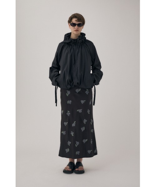 M_（エムアンダーバー）の「フッ素フリーの撥水加工が嬉しい リサイクルナイロン使用　エアーブルゾン（ブルゾン・レディース・アイボリー/ブラック・FREE）」の20枚目の写真