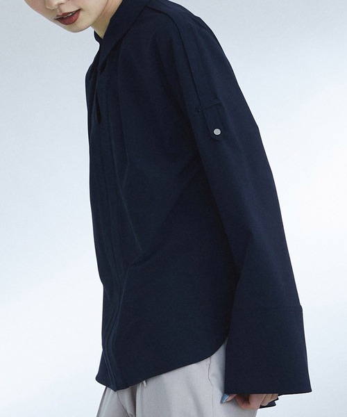 UNITED TOKYO(ユナイテッドトウキョウ)の「2wayエポレットデザインブラウス(シャツ/ブラウス・レディース・アイボリー/ネイビー・FREE)」の6枚目の写真