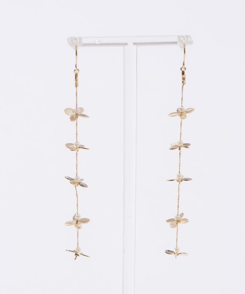 flower(フラワー)の「スウィングパピヨンピアス(ピアス(片耳用)・レディース・ゴールド・FREE)」の2枚目の写真