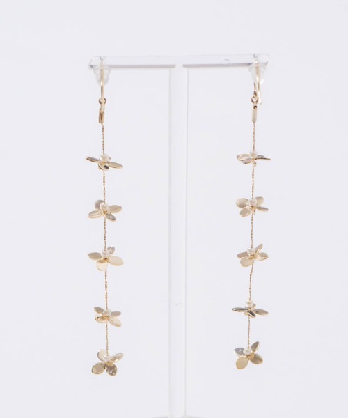 flower(フラワー)の「スウィングパピヨンピアス(ピアス(片耳用)・レディース・ゴールド・FREE)」の4枚目の写真