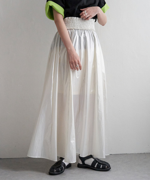 VENCEEXCHANGE（ヴァンスエクスチェンジ）の「メタリックギャザースカート（スカート・レディース・シルバー/ブルー/ブラック/オフホワイト・FREE）」の2枚目の写真