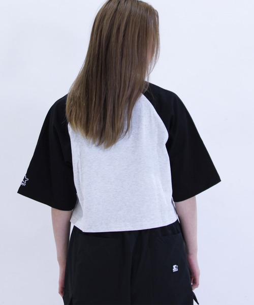 STARTER（スターター）の「STARTER ショート丈 ラグランプリントTシャツ / レディース チビT ラグランTシャツ プリントTシャツ（Tシャツ/カットソー・レディース・チャコール/ホワイト系/ブラウン系/ホワイト×ブラック・L/M）」の17枚目の写真