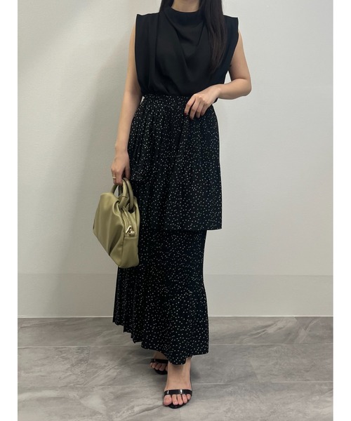 M.deux（エムドゥ）の「【上品映えトップス】〈とろみカットドレープブラウス〉（シャツ/ブラウス・レディース・ブルー/オフホワイト/ブラック・MEDIUM）」の22枚目の写真
