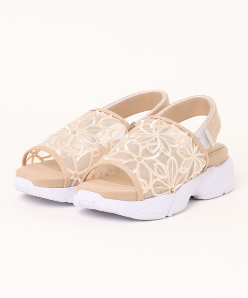 Parade（パレード）の「【厚底】チュールスニーカーサンダル　1440-WK（サンダル・レディース・ベージュ/ホワイト/ブラック・L/LL/M/S）」の3枚目の写真