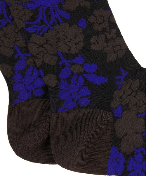 JNBY（ジェーエヌビーワイ）の「Retro Floral-jacquard Sheer Stretch-nylon Socks（ソックス/靴下・レディース・イエロー系その他3/ブルー系その他4/ブラック・ONE SIZE）」の13枚目の写真