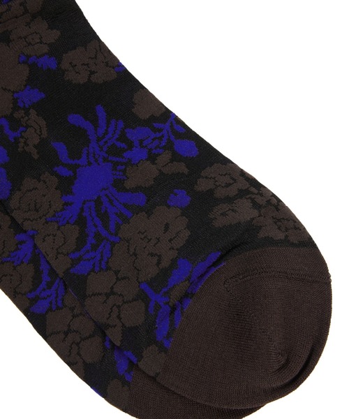 JNBY（ジェーエヌビーワイ）の「Retro Floral-jacquard Sheer Stretch-nylon Socks（ソックス/靴下・レディース・イエロー系その他3/ブルー系その他4/ブラック・ONE SIZE）」の14枚目の写真