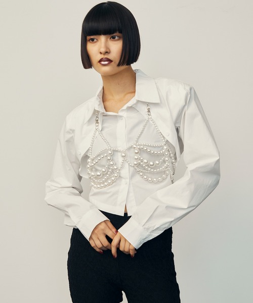 uyu.(ウユ)の「ショート丈フロントボタンシャツ【uyu./ウユ】(シャツ/ブラウス・レディース・ブルー/ホワイト・FREE)」の13枚目の写真