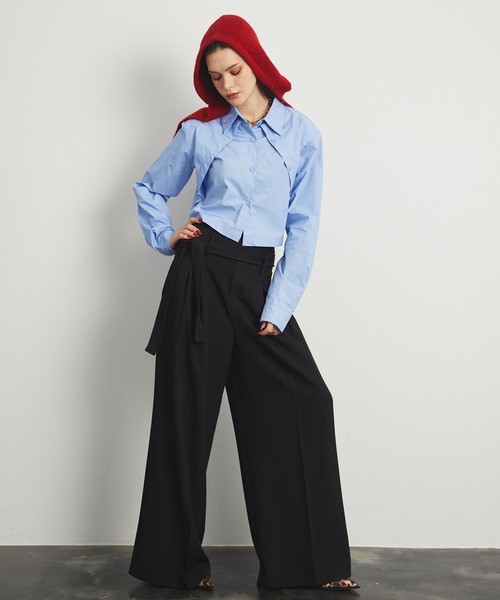 uyu.(ウユ)の「ショート丈フロントボタンシャツ【uyu./ウユ】(シャツ/ブラウス・レディース・ブルー/ホワイト・FREE)」の7枚目の写真